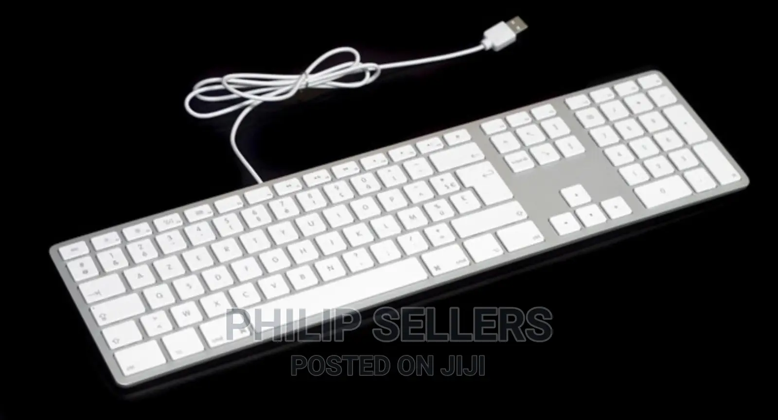 Apple With New Wired Aluminum Keyboard