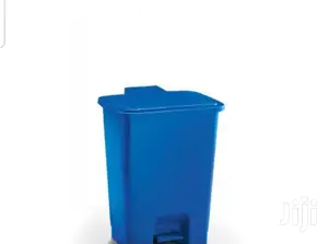 30litre Plastic Pedal Bin