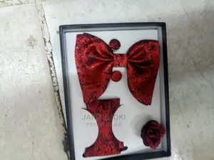 Red Florerbowtie