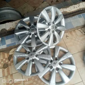 Toyota 5 Hole Covers