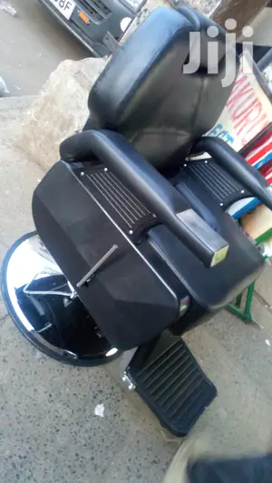 Executive Barber Chair
