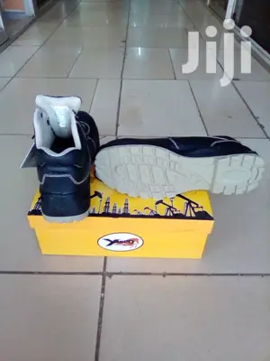 Yamato Quality Safety Shoe