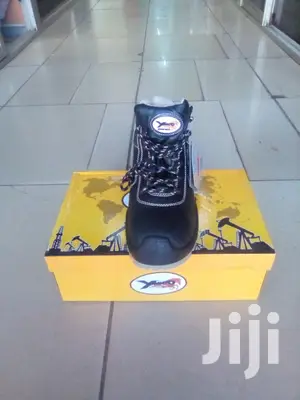 Yamato Safety Work Shoe