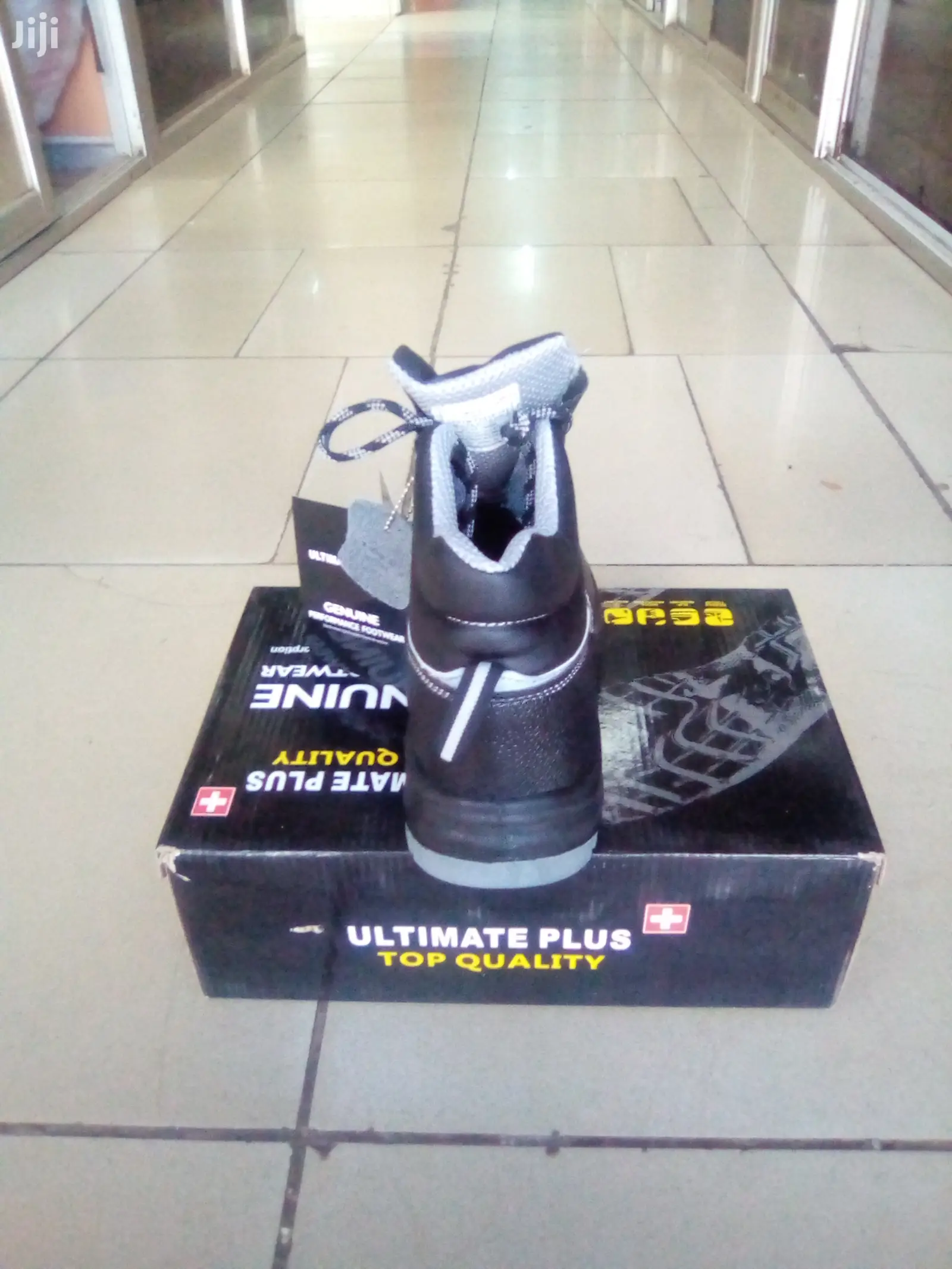 Ultimate Plus Work Safety Shoe