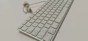 Apple A1243 USB Wired Keyboard Numeric Keypad UK English (MB