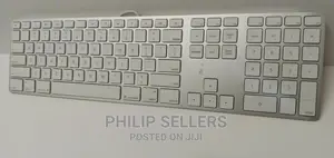 Apple A1243 USB Wired Keyboard Numeric Keypad UK English (MB