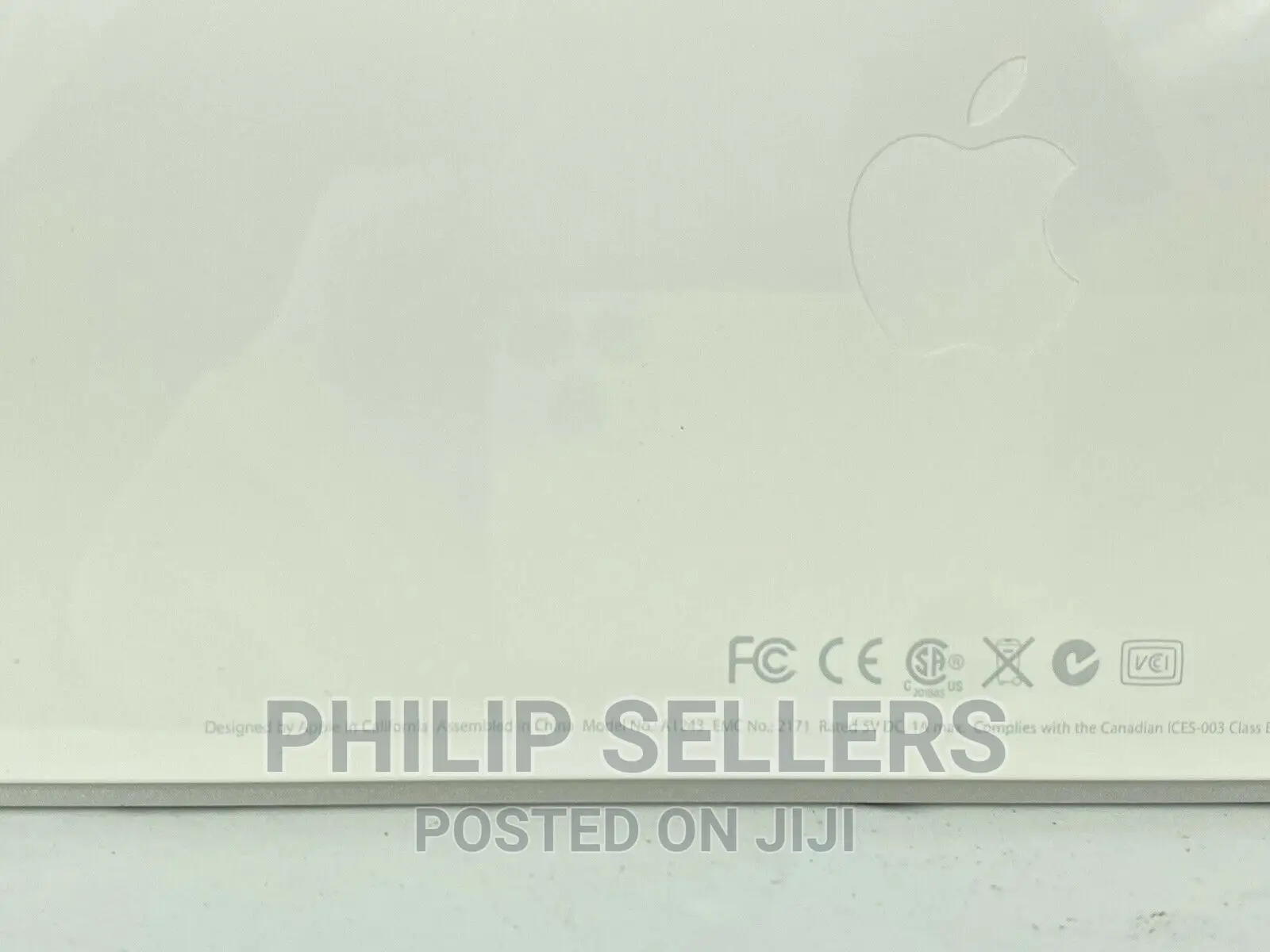 Apple A1243 USB Wired Keyboard Numeric Keypad UK English (MB