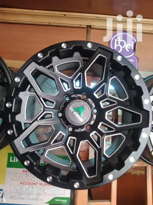 Unique Alloy Rims Set Size 17 Inch 6 Holes