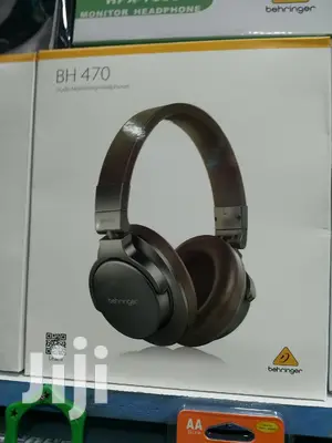 Behringer BH470