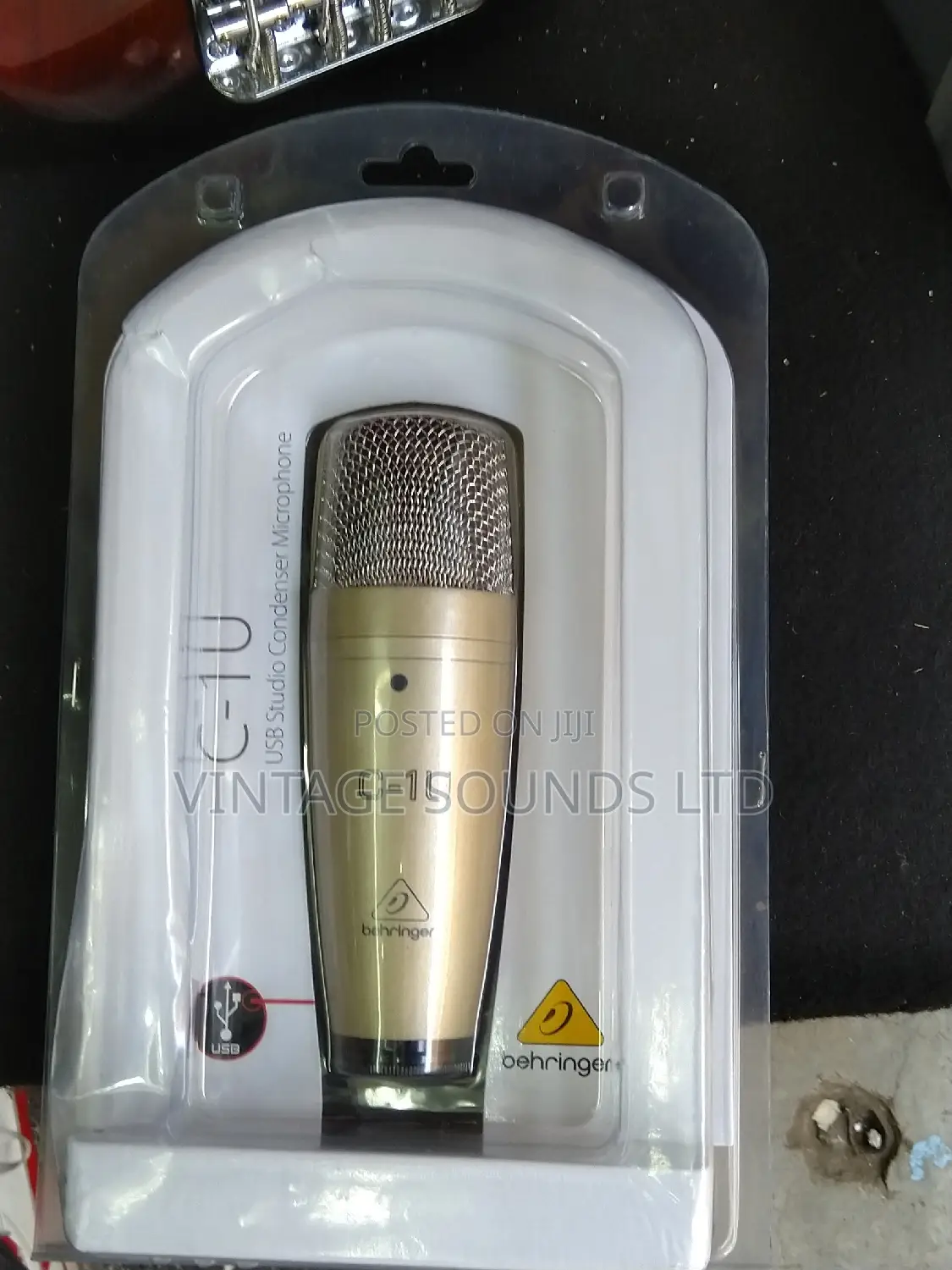 Behringer USB Studio Condenser Microphone