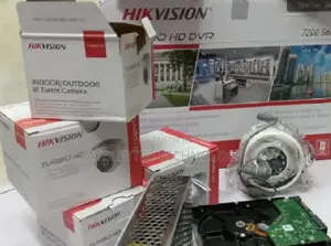 4 Surveillance Cameras1 MP Brand New