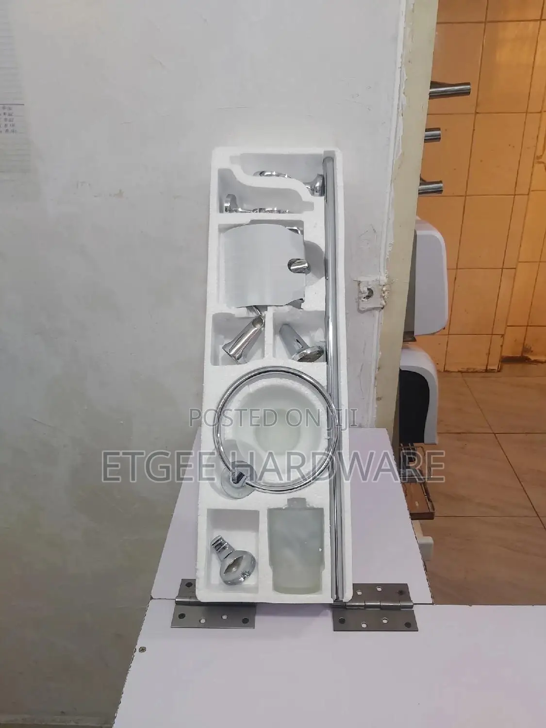 Bathroom Accessories Set