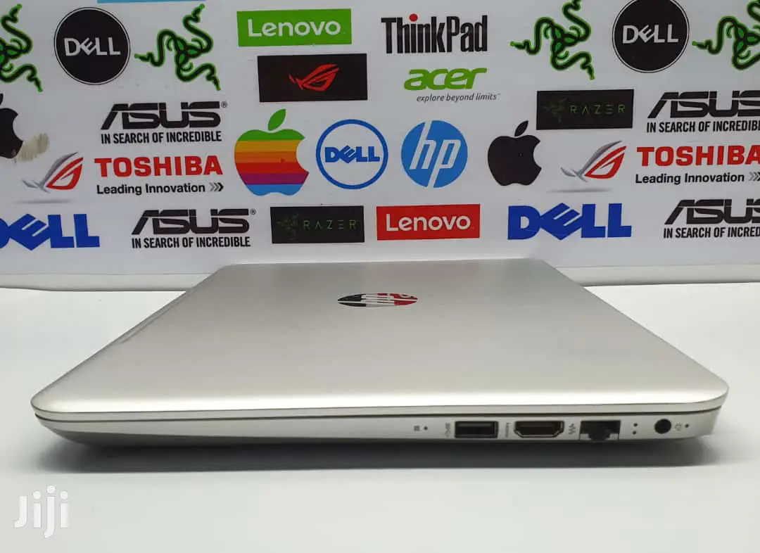 New Laptop HP Pavilion 13 4GB Intel Core I3 HDD 500GB