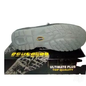 Ultimate Plus Safety Work Boot