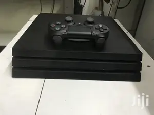 Ps4 PRO Used