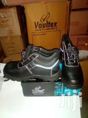 Vaultex Safety Work Footwear for Sale