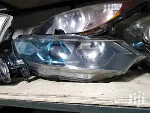 Honda Insight Xenon Headlights