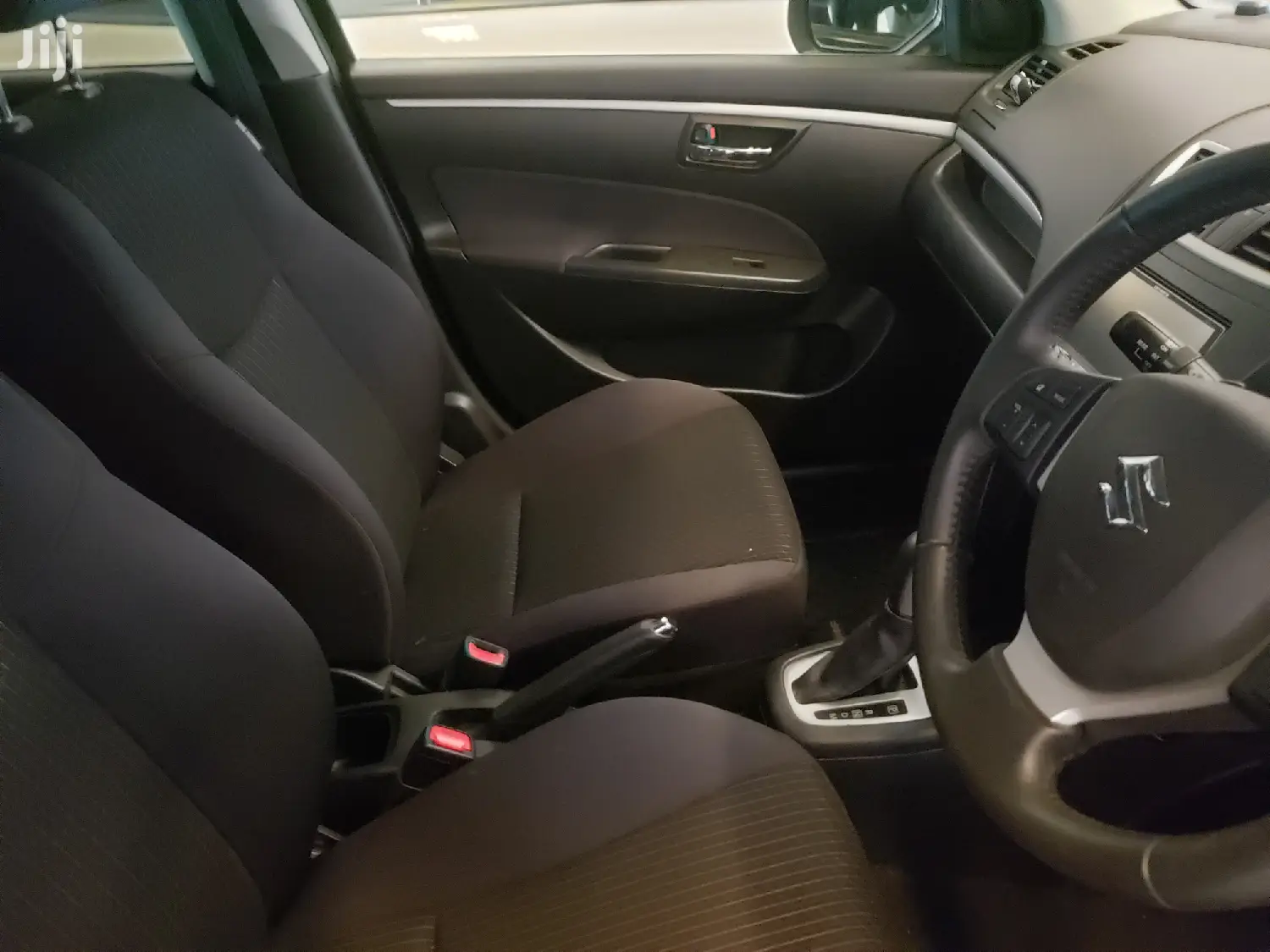 Suzuki Swift 2015 Black