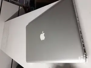 Laptop Apple MacBook 4GB Intel Core 2 Duo HDD 500GB
