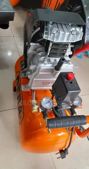 Dera Electric Air Compressor 2.5HP 25ltrs