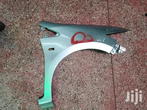 Honda Insight Right Fender/Wing