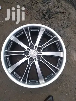 EX Japan Original Rims Size 18 Inch for Toyota Harrier.