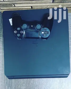 Black Ps4 Slim