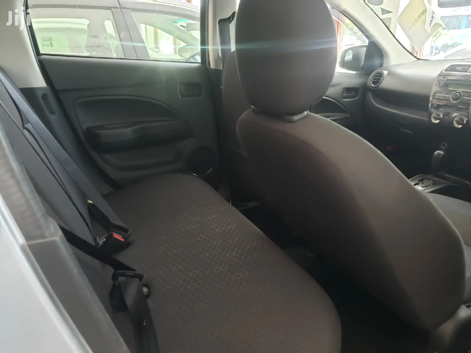 Mitsubishi Mirage 2014 Silver