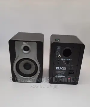 M Audio BX5 Carbon Studio Monitors