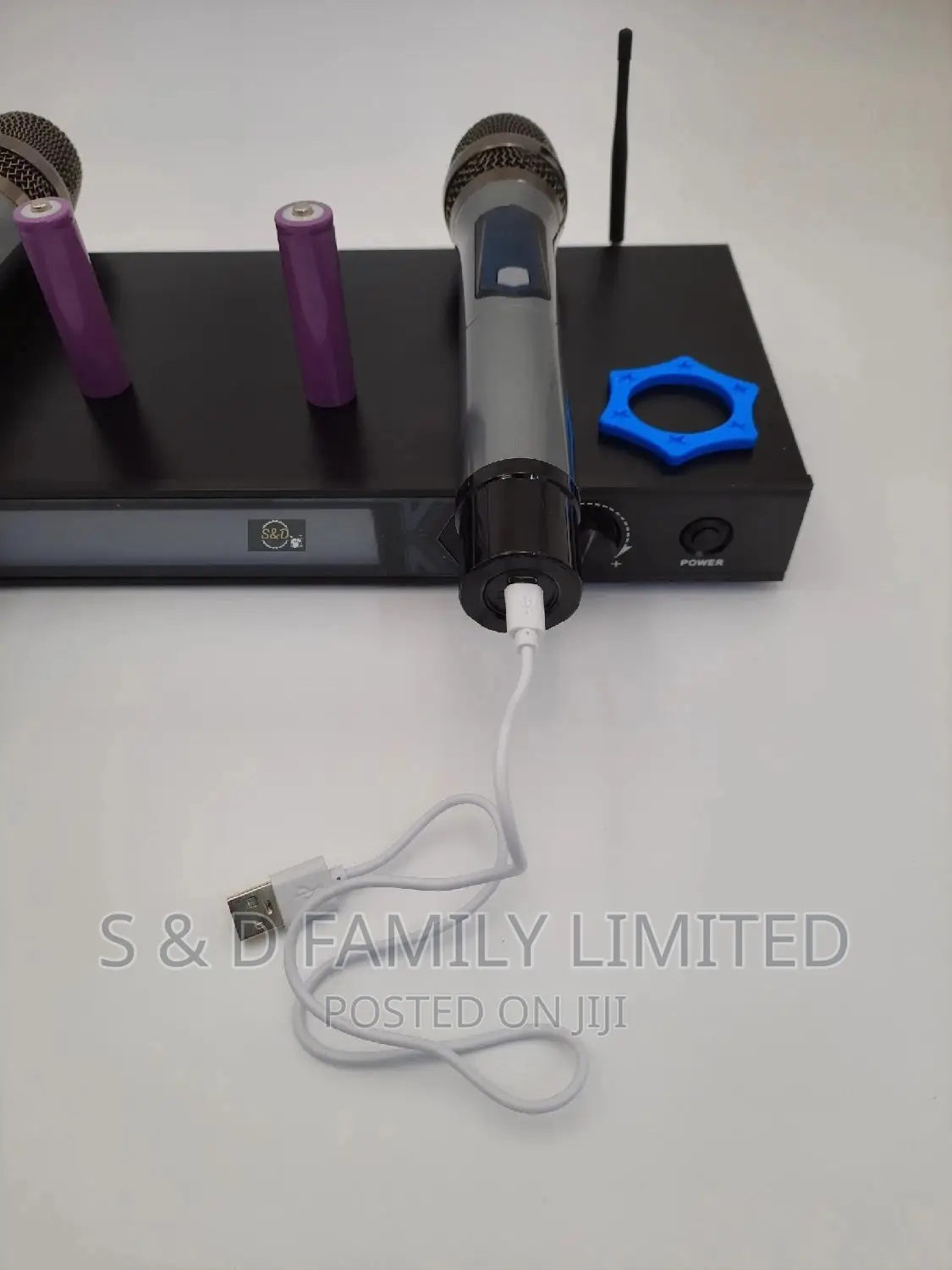 Trill TR-02 Rechargeable Wireless Microphone