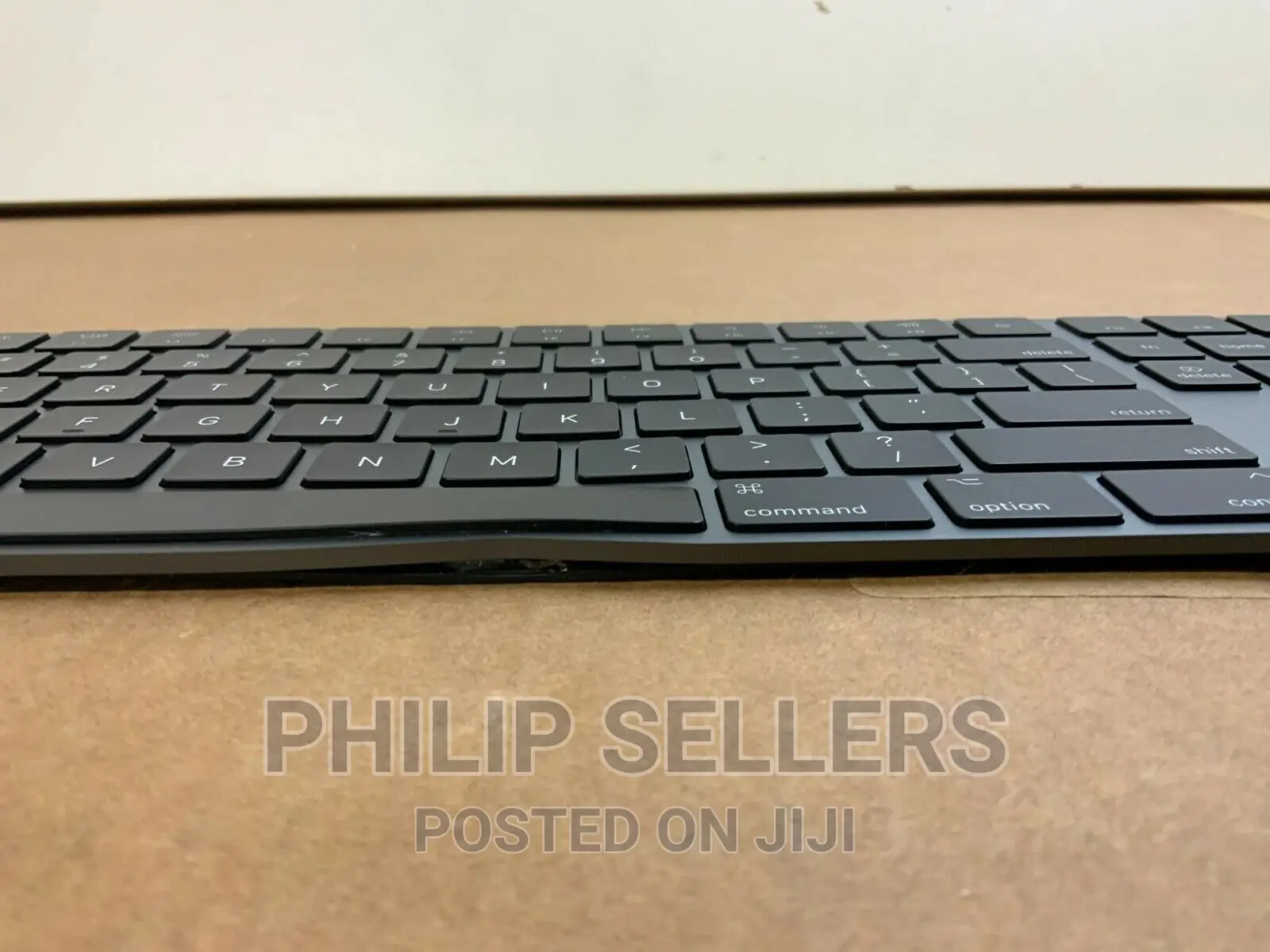 Apple Magic Wireless Keyboard