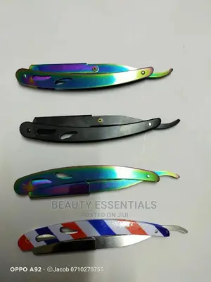 Kijembe/ Razor Holder