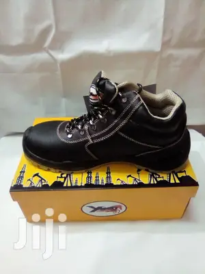 Yamato Safety Shoes