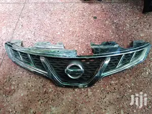 Nissan Murano 2011/12/13/14 Front Grill