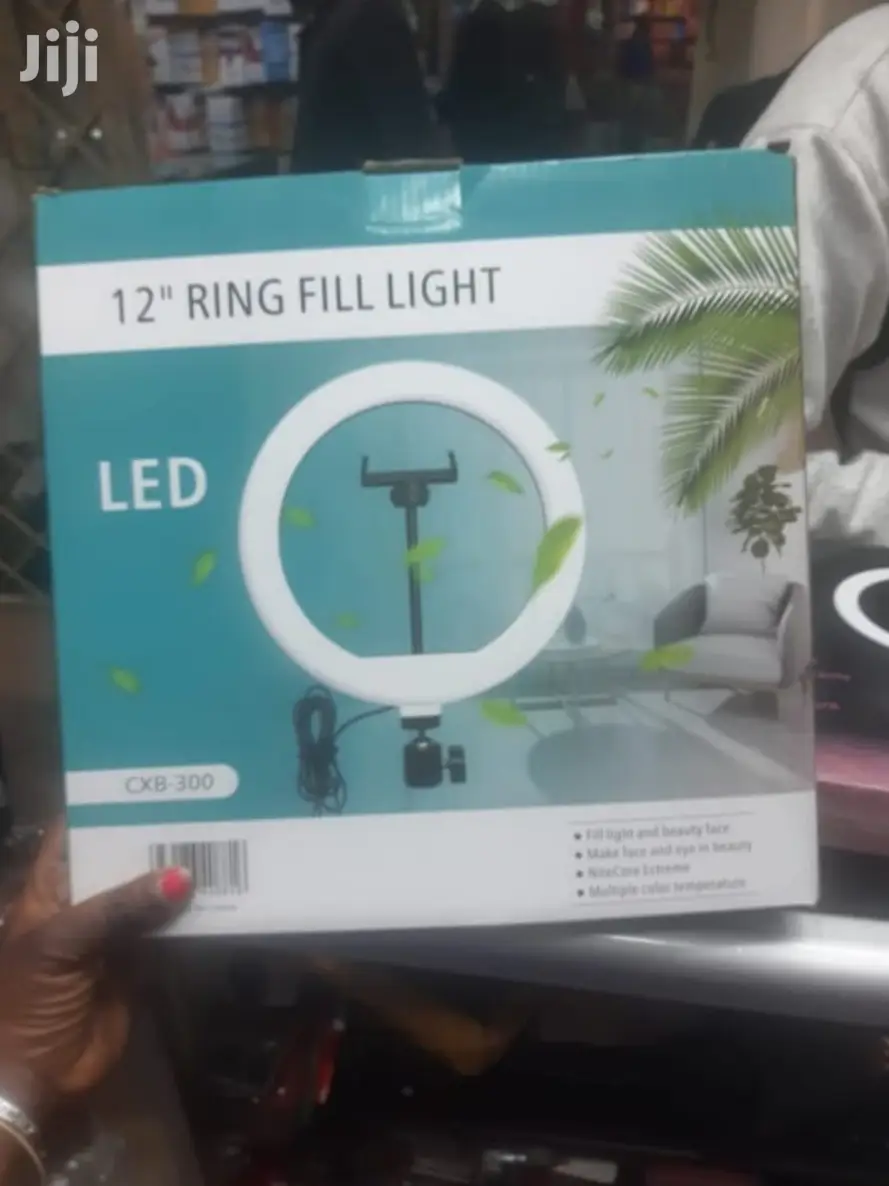 12" Ring Fill Light