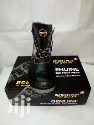 Ultimate Plus Safety Boot