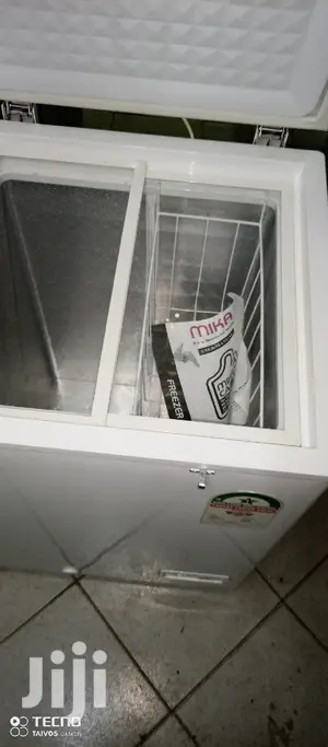 Mika Mini Freezer