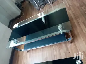 Elegant Reception Table