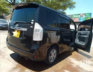 Toyota Noah /Voxxy Available for Car Hire /Car Rental