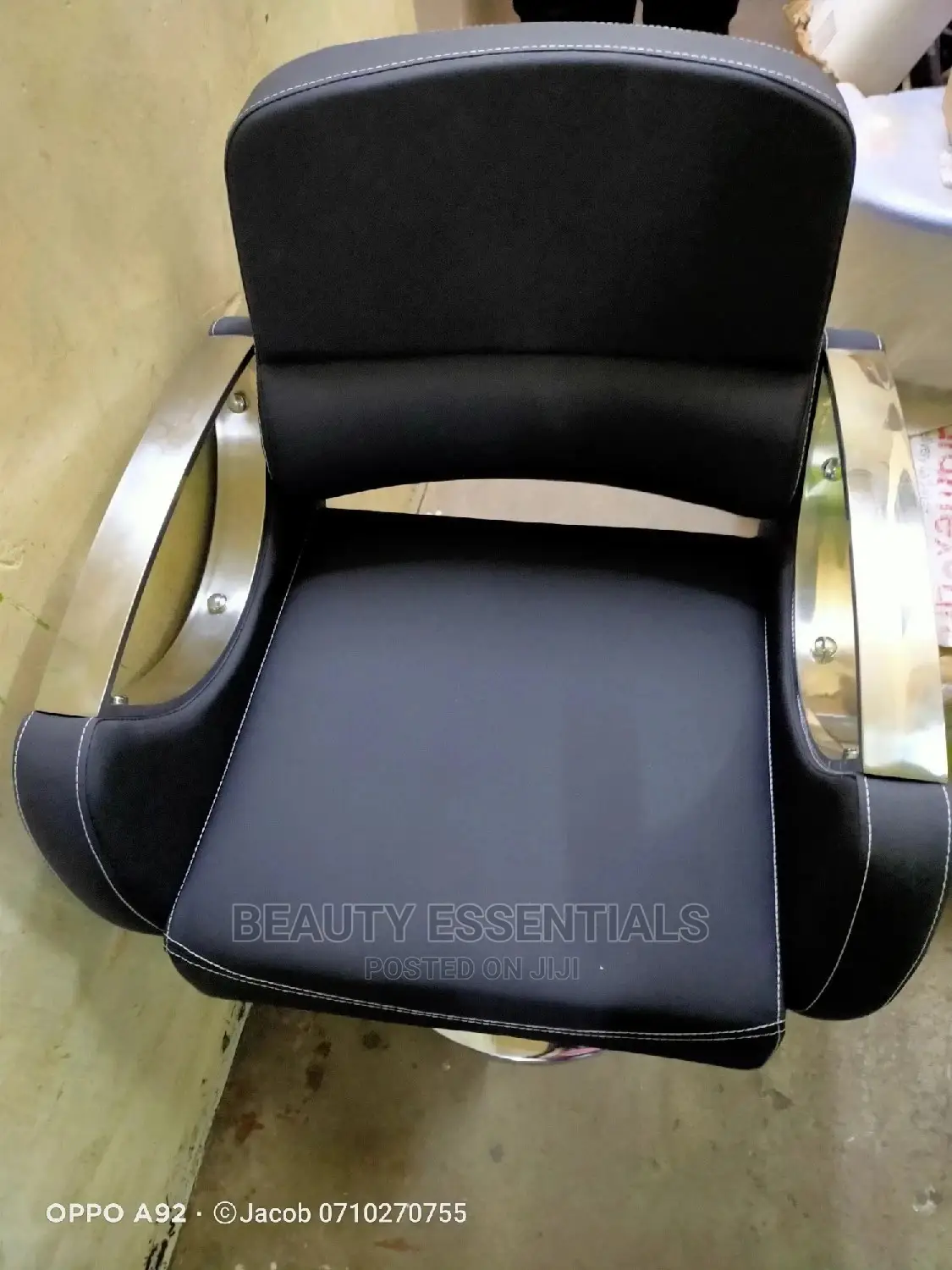 Styling Black Salon Chair