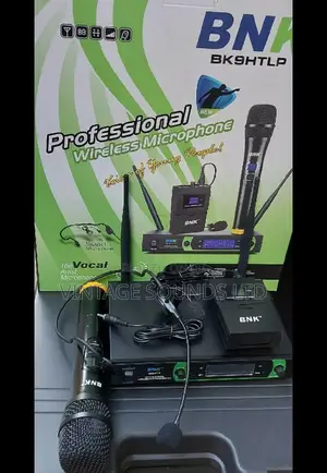 Bnk 3 in 1 Professional Wireless Microphone