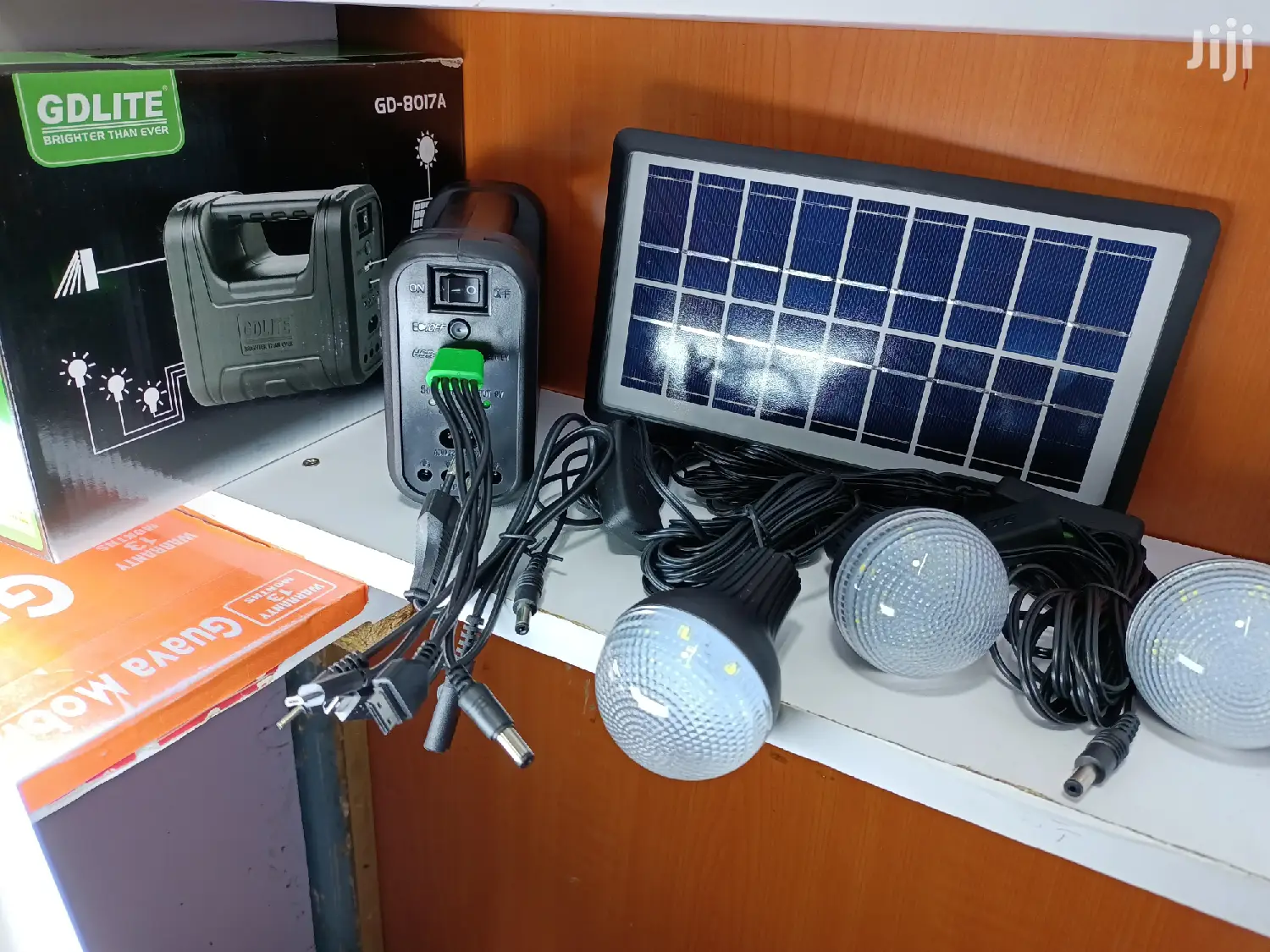 Solar Lighting System , Gd 8017a, 30watts , Three Bulbs, Ori