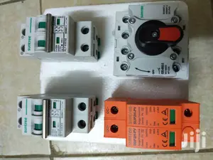 PV Disconnect 32A 4p 1000 Vdc 4pc Suntree For Din Rails