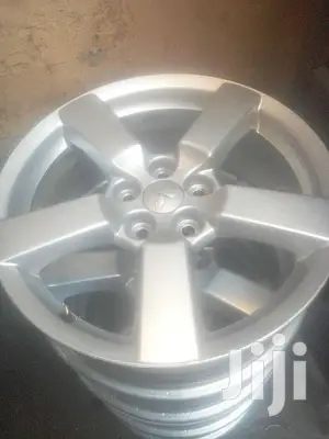 Original Rims Set Size 18 Inch for Mitsubishi Outlander.