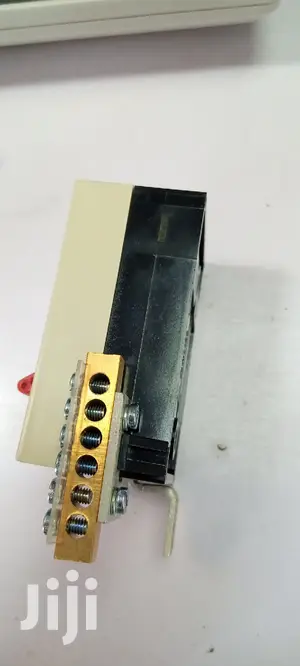 Crabtree Main Switch
