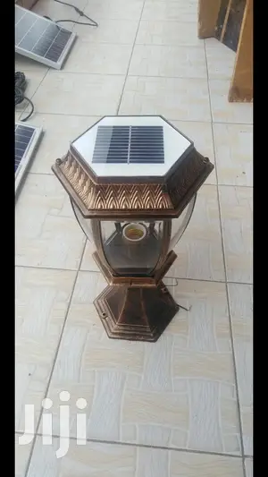Solar Garden Light