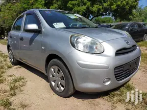 Nissan March 2015 Silver