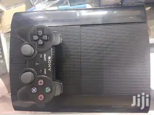BLACK SUPERSLIM Playstation 3 With 13 Games
