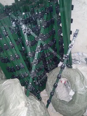 Electric Fencing Insulated Posts