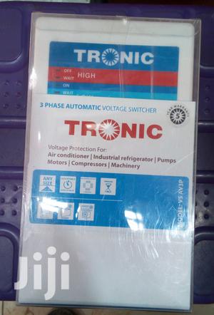 Automatic Voltage Switch AVS 30A, Tronic